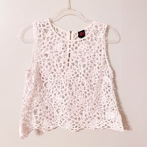 2B Bebe Top